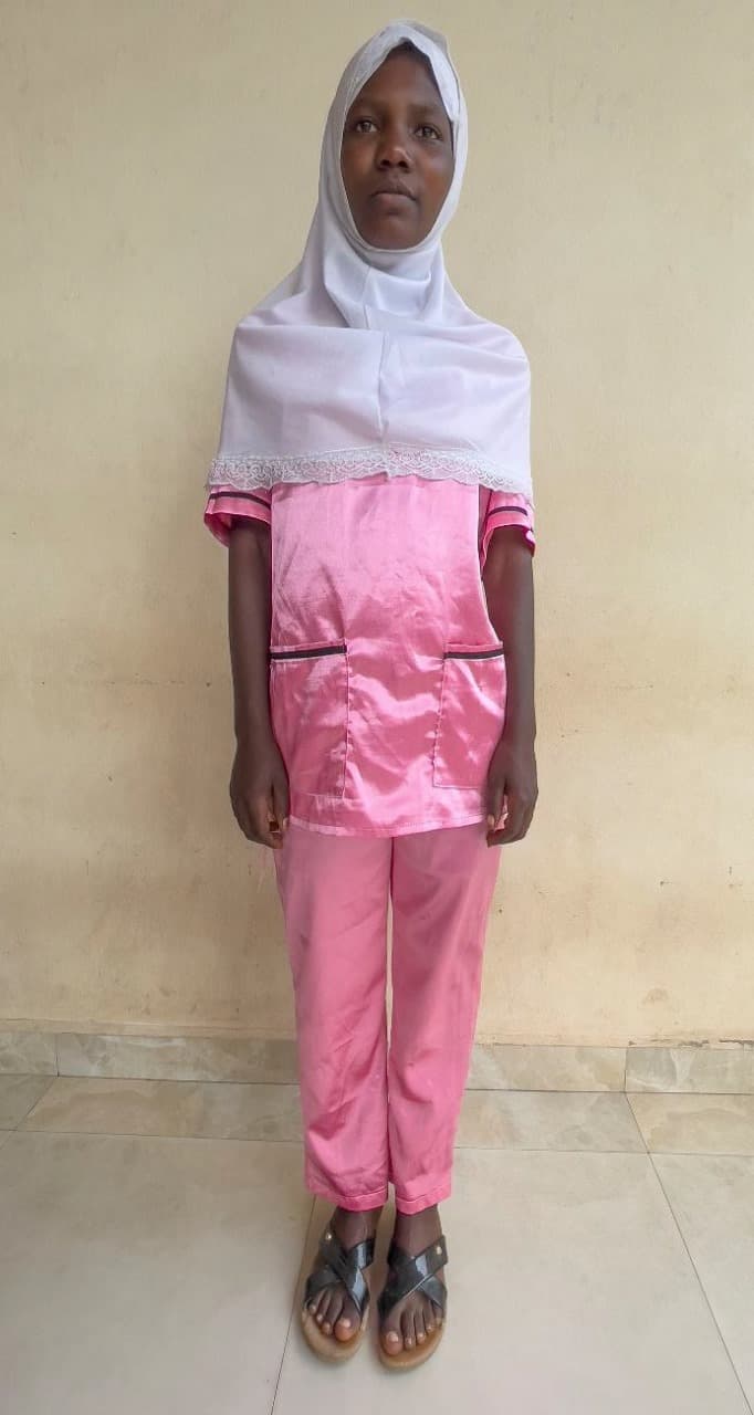 slide-2, House Maid , Burundi , House keeping , Babysitter , ironing
